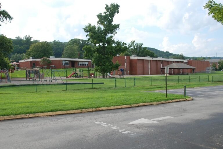 Collegedale Academy in Collegedale TN 768x515