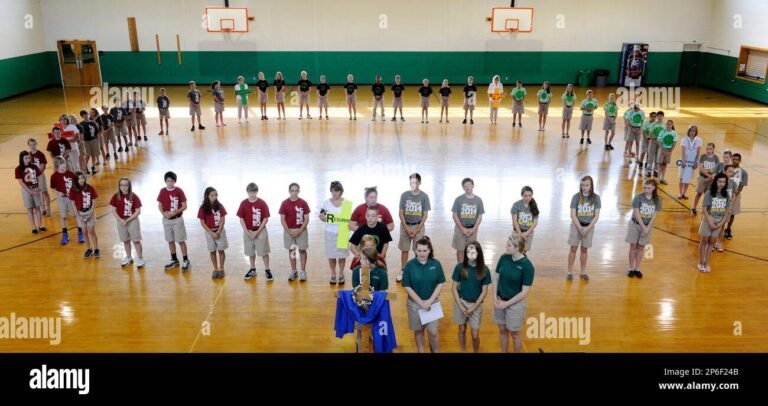 Holy Name Elementary School in Henderson KY 1 768x406