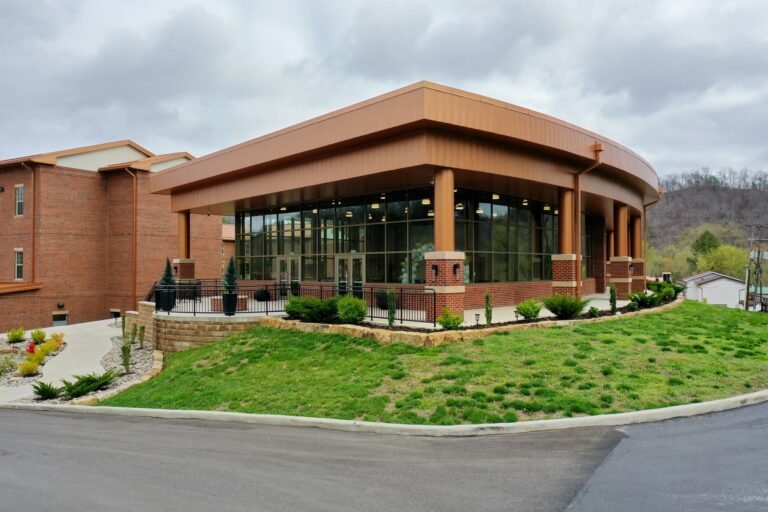 Oneida Baptist Institute 3 768x512