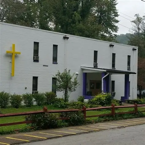 Riverside Christian Training School in Lost Creek KY